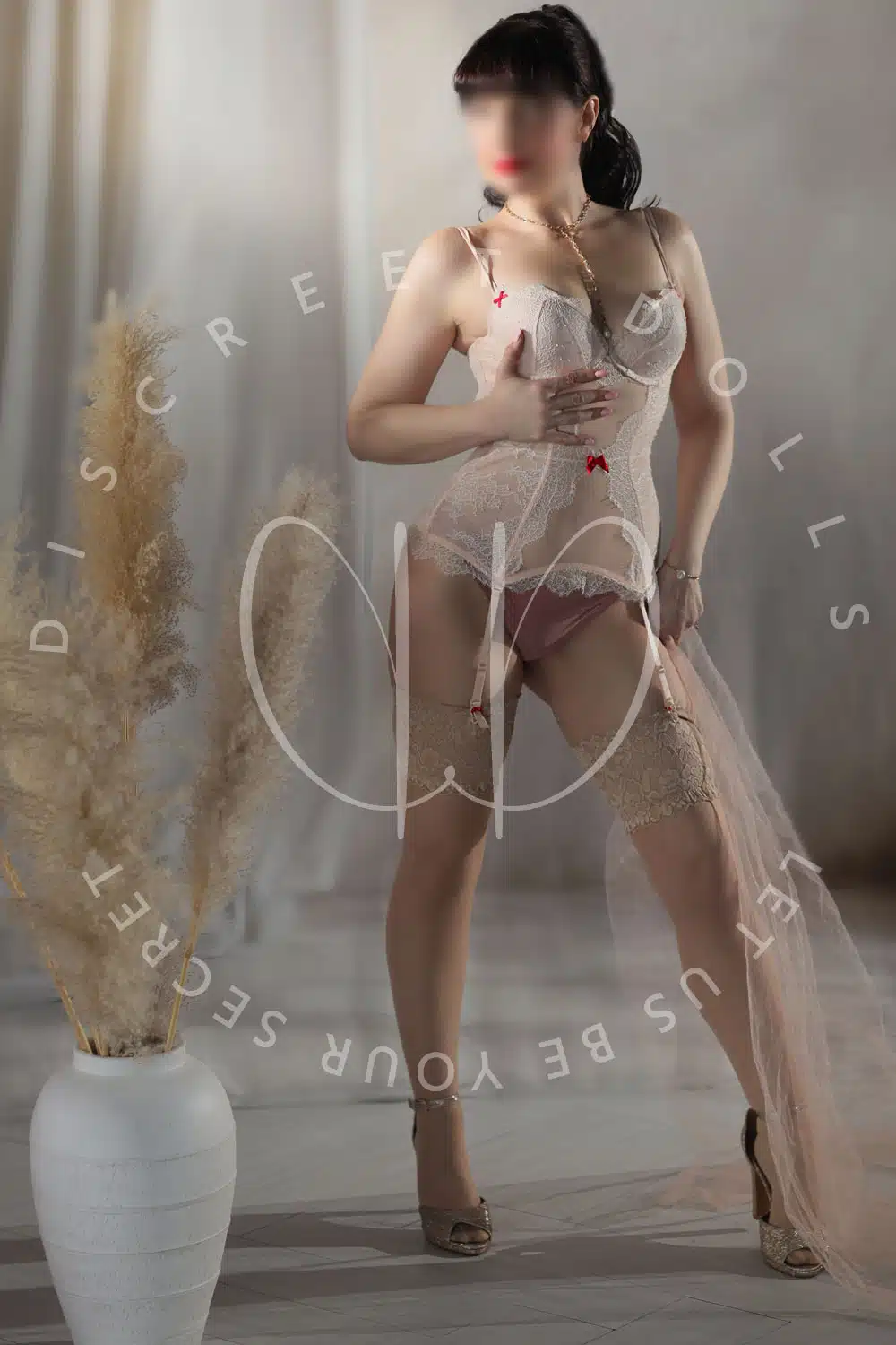ALINA-SPINNER-MATURE-GFE-CANADIAN-ESCORT-ETOBICOKE.jpg.webp
